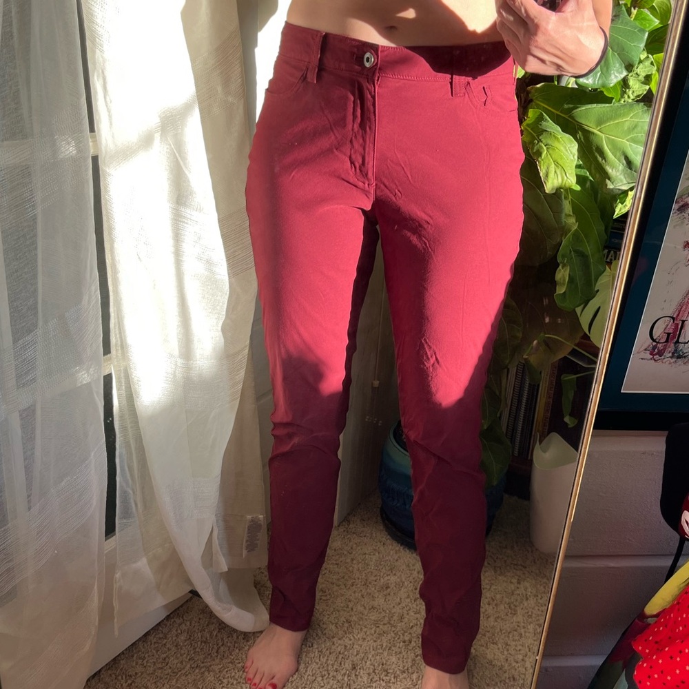 Eddie Bauer 10 Tall red hiking pants 
Wicking and mesh pockets